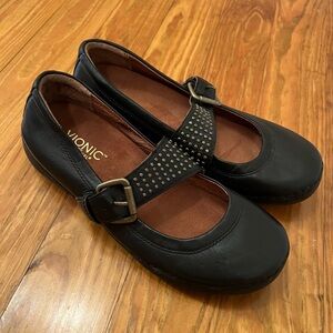 Vionic Women’s Goleta Mary Jane Slip On Shoes With Orthaheel Technology Size 8.5